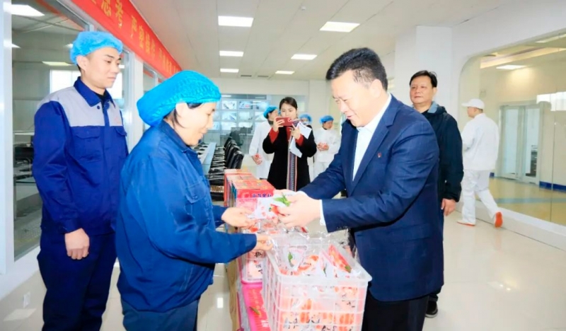 新春慰問送關懷——集團黨委書記、董事長慰問春節(jié)期間堅守崗位的一線職工