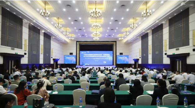 國(guó)企擔(dān)當(dāng) | 花花牛乳業(yè)集團(tuán)斬獲“2023河南社會(huì)責(zé)任企業(yè)”推選活動(dòng)兩項(xiàng)大獎(jiǎng)?。? />
			</div>
		<div   id=